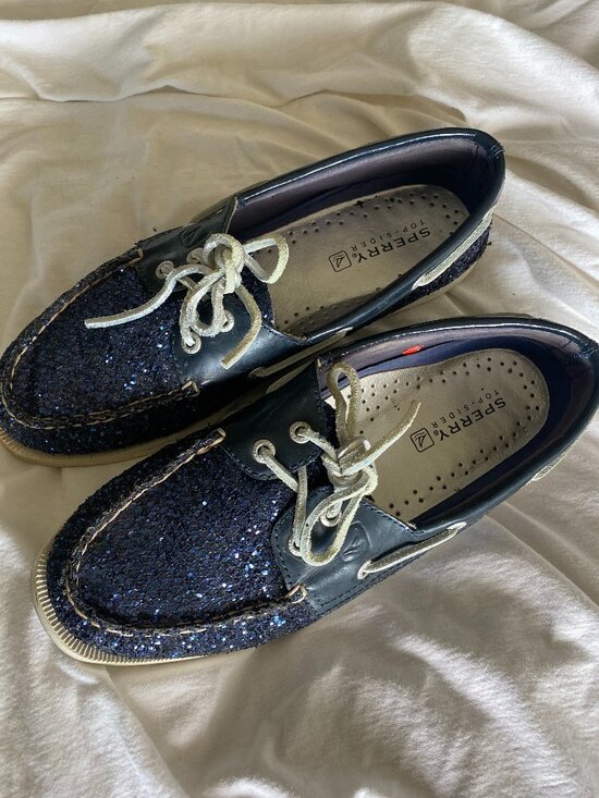 Sperry Shoes - Navy Metallic Sperry Boat Shoes Size 6.5